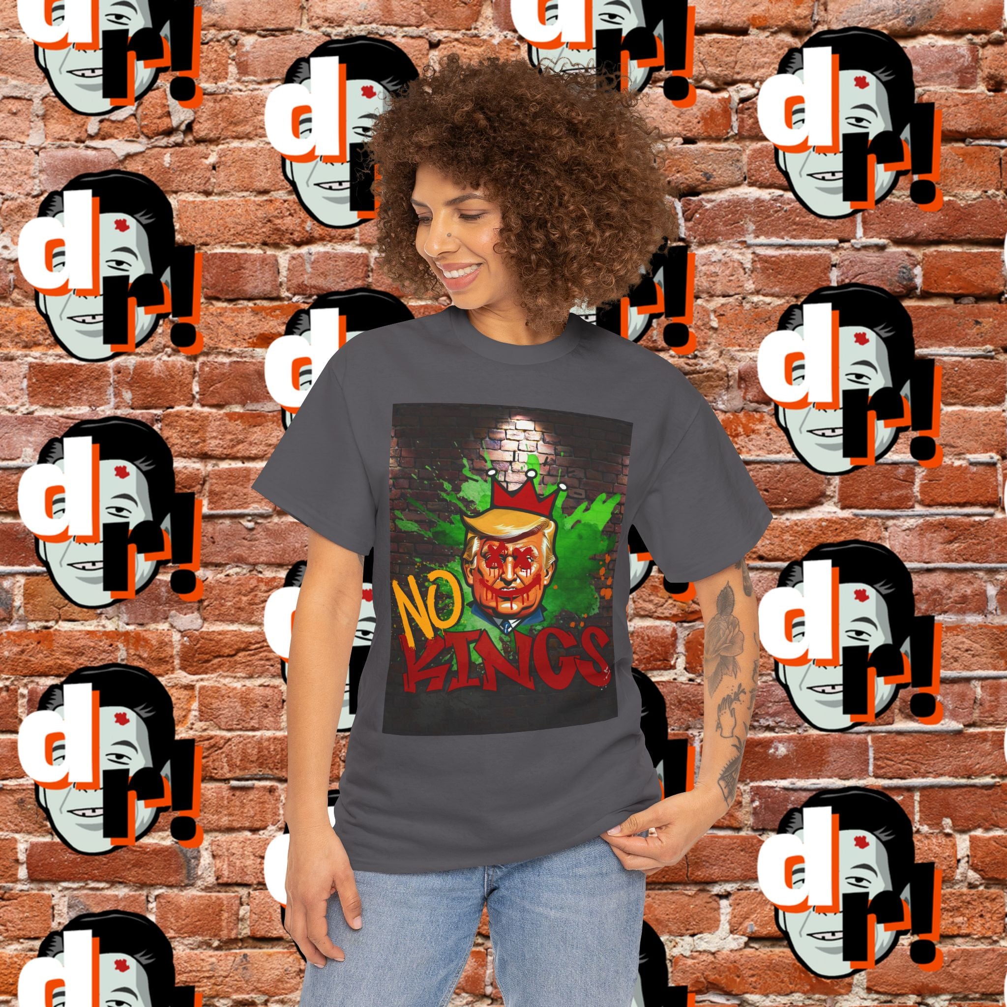 No Kings T‑Shirt BRICK