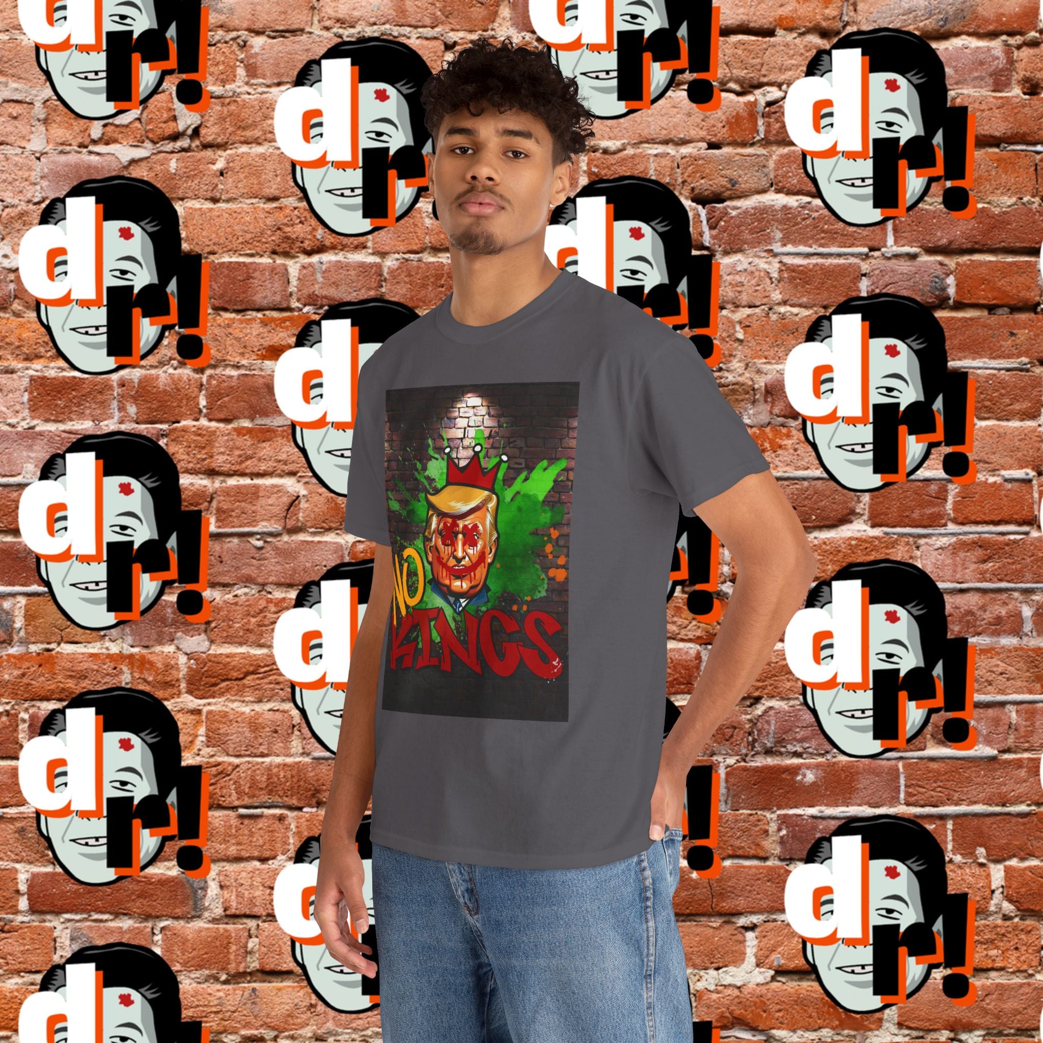 No Kings T‑Shirt BRICK